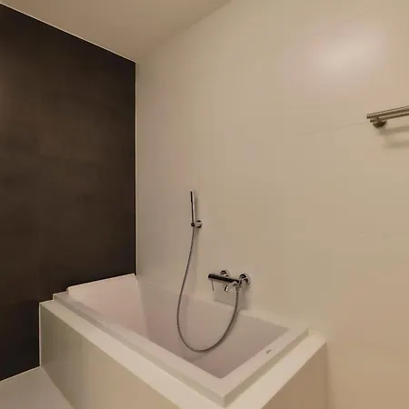 Lecomte - The Shoreline Breeze 117 Apartment *