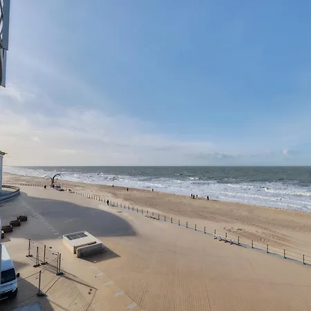 Lecomte - The Shoreline Breeze 117 * Ostende