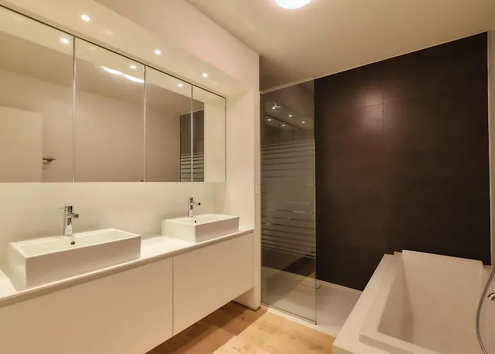 Lecomte - The Shoreline Breeze 117 Apartment *