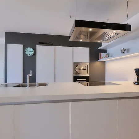 Apartment Lecomte - The Shoreline Breeze 117 *